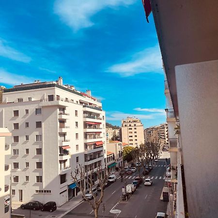 Oasis Urbaine Appartement 2 Piece Nice Bagian luar foto