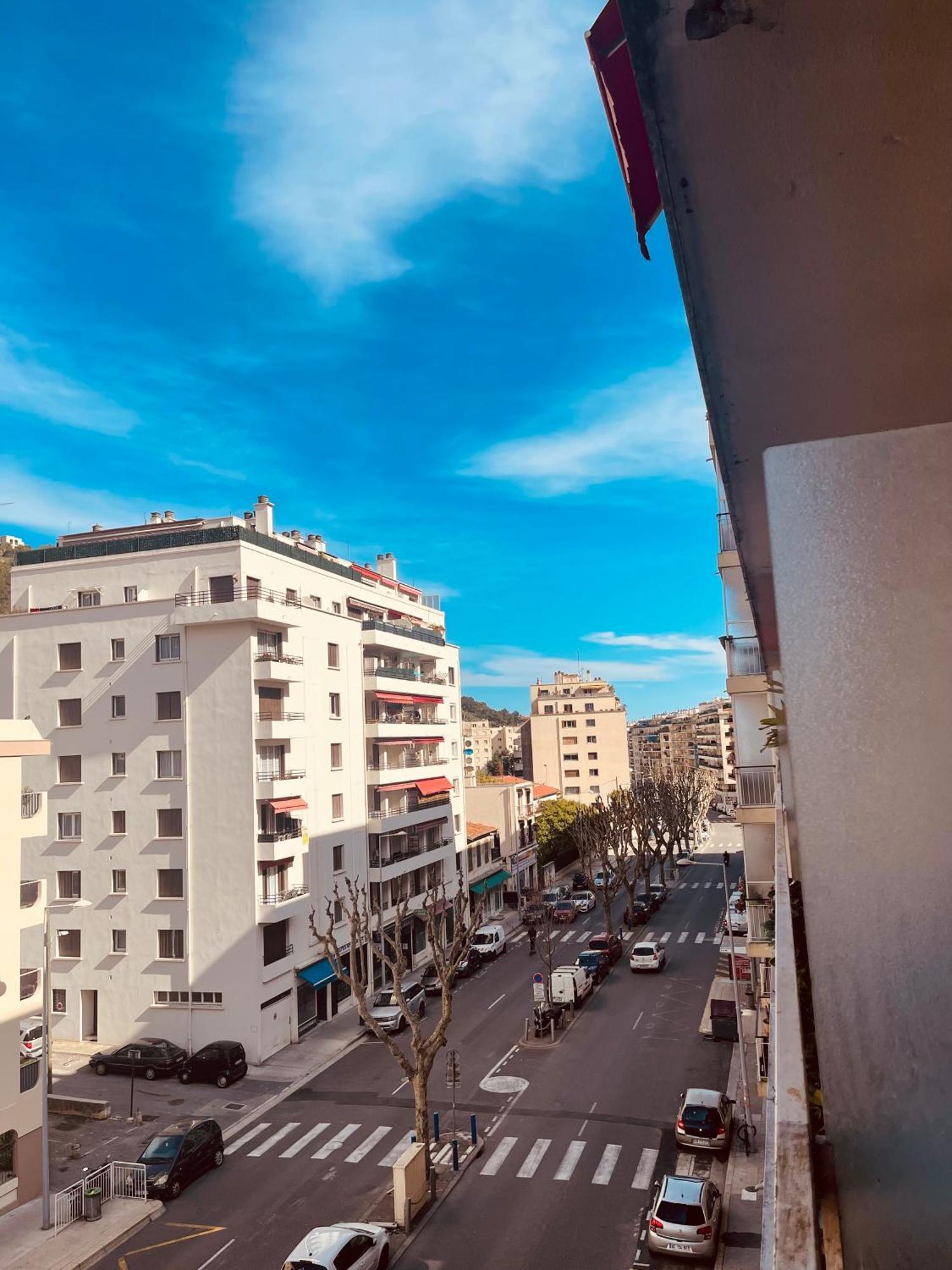 Oasis Urbaine Appartement 2 Piece Nice Bagian luar foto